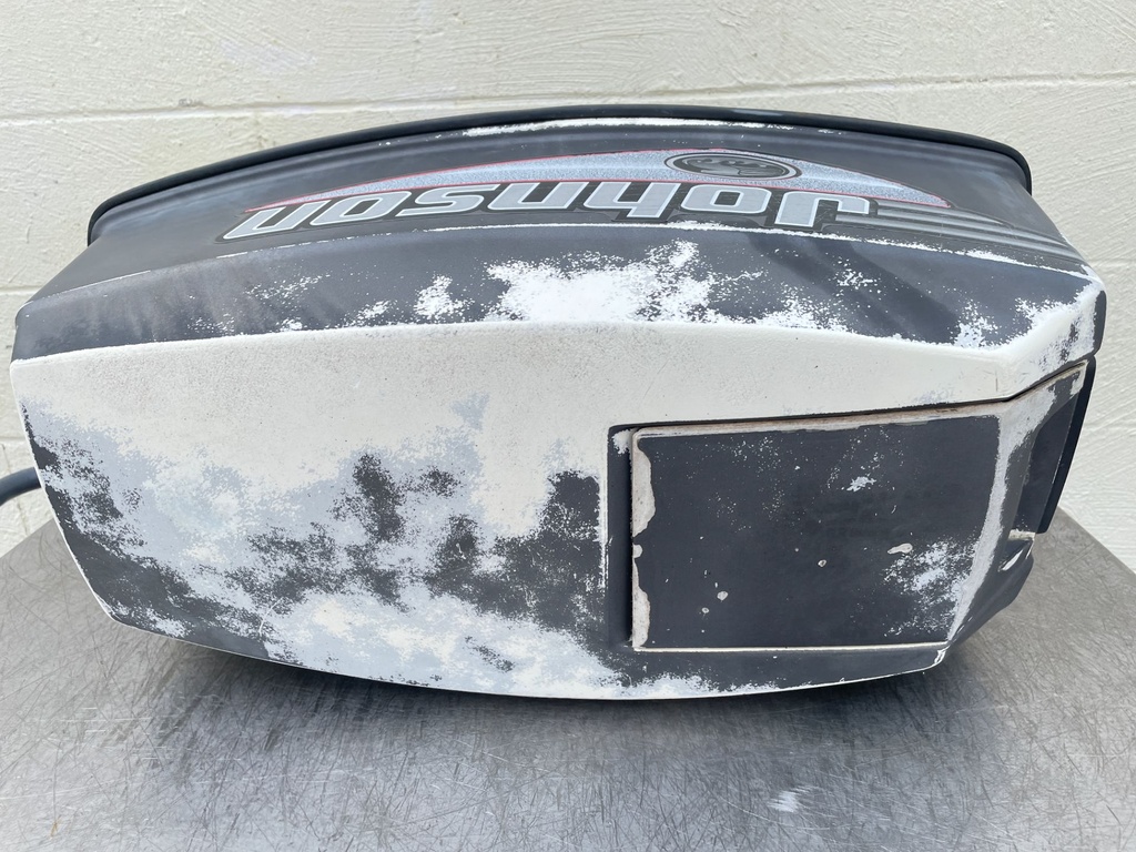 1999 Johnson 50 HP 2 Stroke Outboard Top Cowling 5000417 OEM