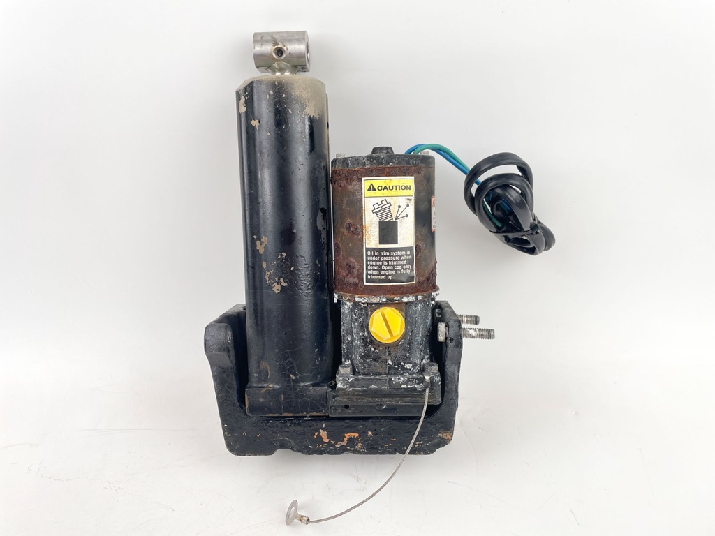 830150T2 Mercury 40 50 60 HP 2 Stroke Outboard Power Trim Tilt Unit Assembly 8M0055011