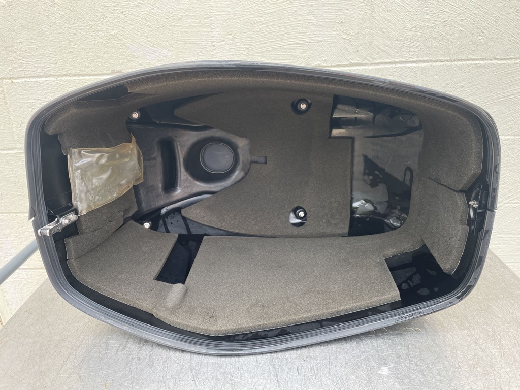 2008 Mercury 40 HP 4 Stroke Outboard Top Cowling Hood Lid 899208T01 OEM