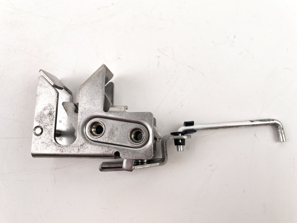 2008 Mercury 40 HP 4 Stroke Outboard Back Latch Handle Assembly 822426T02 OEM