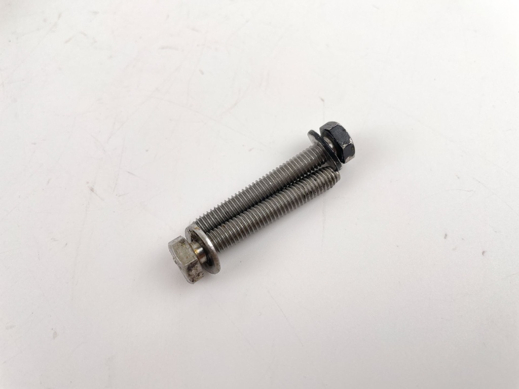 2008 Mercury 40 HP 4 Stroke Outboard Voltage Regulator 893640T01 OEM