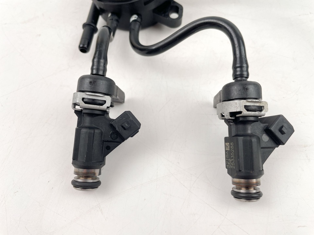 2008 Mercury 40 HP 4 Stroke Outboard Fuel Injectors TFI System  892123002 879887T