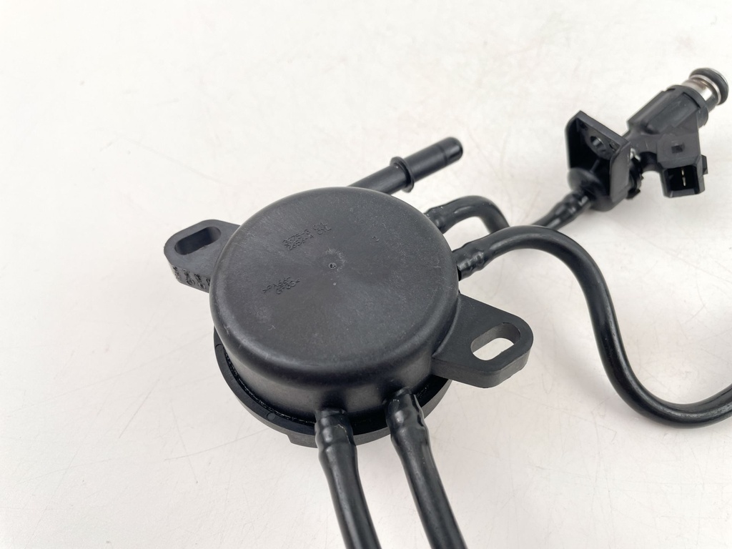 2008 Mercury 40 HP 4 Stroke Outboard Fuel Injectors TFI System  892123002 879887T