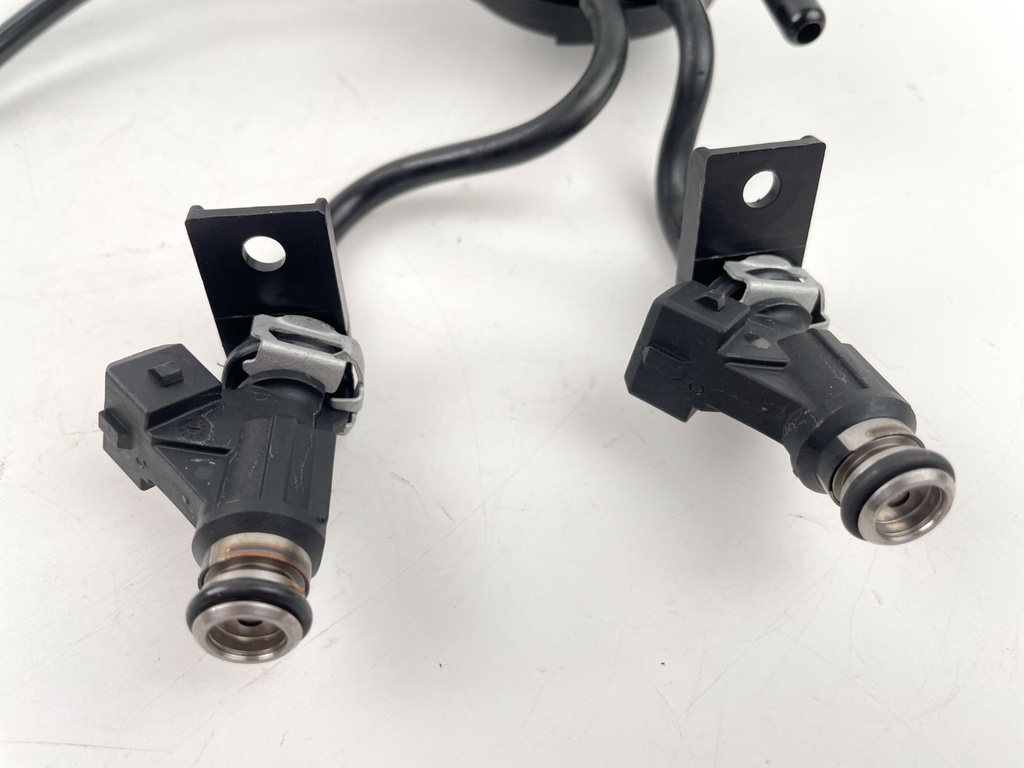 2008 Mercury 40 HP 4 Stroke Outboard Fuel Injectors TFI System  892123002 879887T