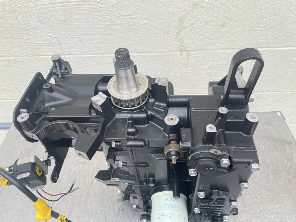 2008 Mercury 40 HP 4 Stroke Outboard Crankcase Short Block Assembly 893678T03 OEM