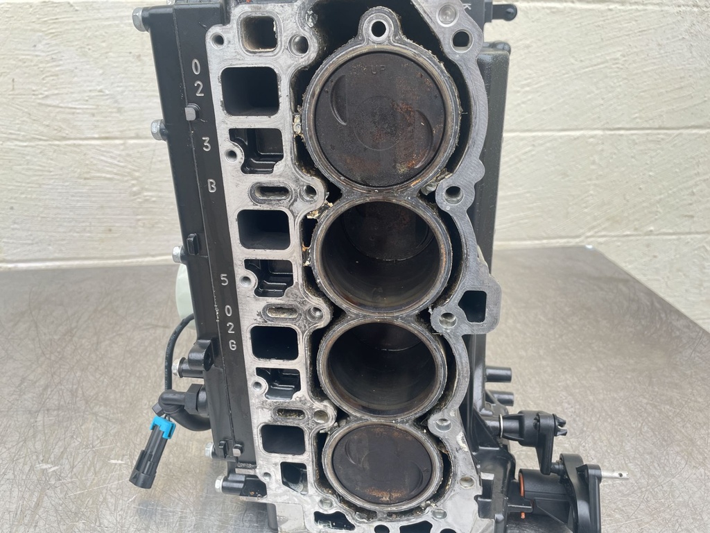 2008 Mercury 40 HP 4 Stroke Outboard Crankcase Short Block Assembly 893678T03 OEM