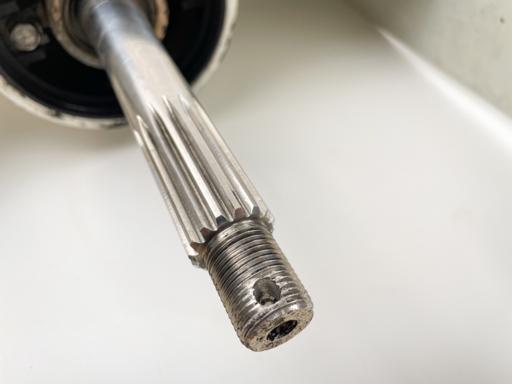 2003 Johnson 225 HP 2 Stroke Outboard 25" XL Lower Unit Gear Case M1