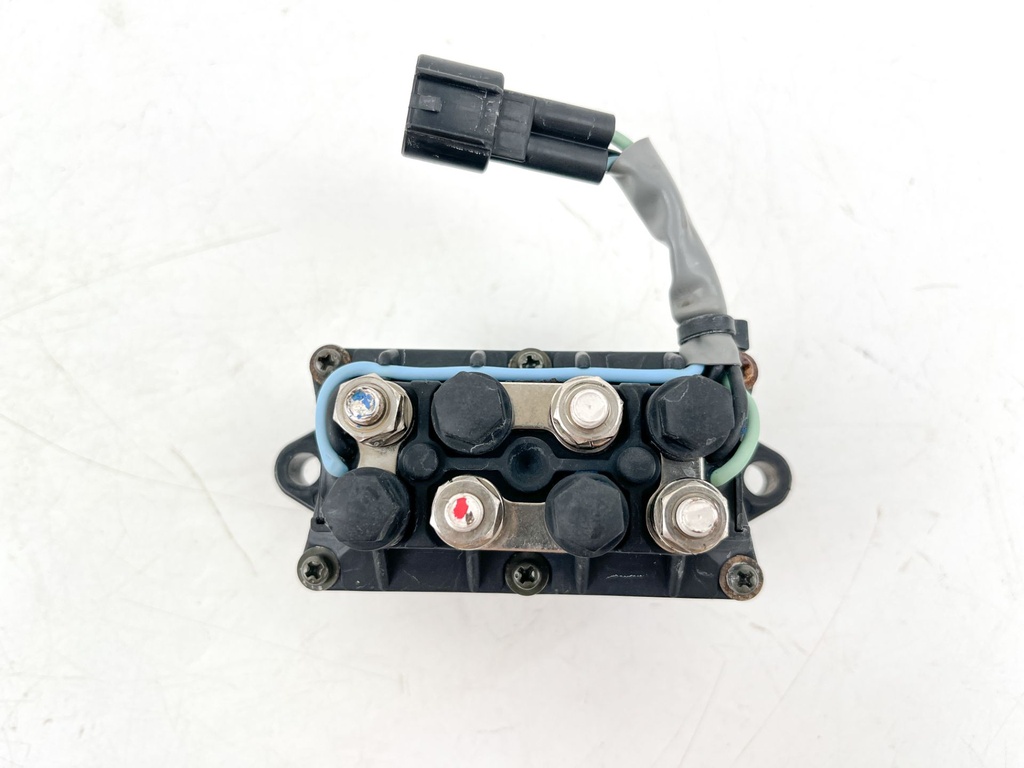2001 Yamaha 225 HP 2 Stroke Outboard Trim Tilt Relay 61A-81950-00-00 OEM