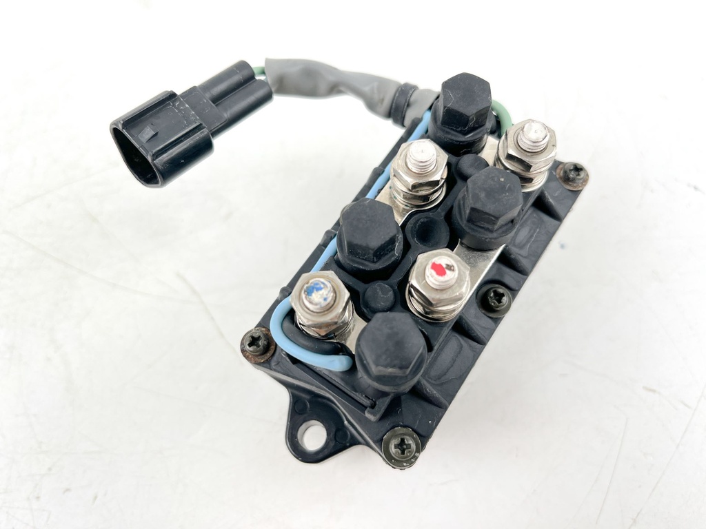 2001 Yamaha 225 HP 2 Stroke Outboard Trim Tilt Relay 61A-81950-00-00 OEM