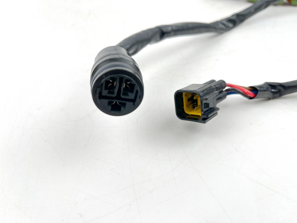 2001 Yamaha 225 HP 2 Stroke Outboard Stator Assembly 61A-85510-02-00 OEM