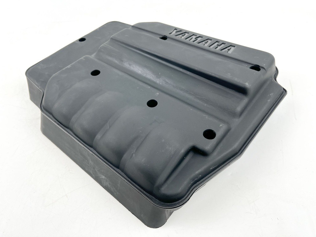 2001 Yamaha 225 HP 2 Stroke Outboard Intake Air Silencer Assembly 65L-14440-00-00