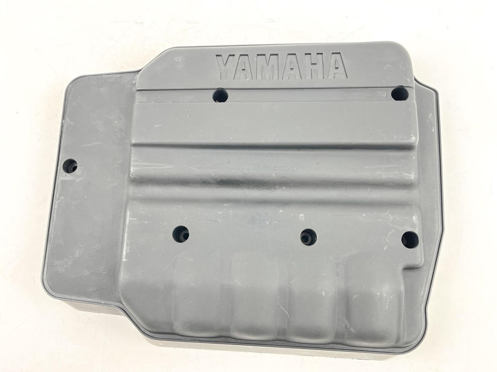 2001 Yamaha 225 HP 2 Stroke Outboard Intake Air Silencer Assembly 65L-14440-00-00