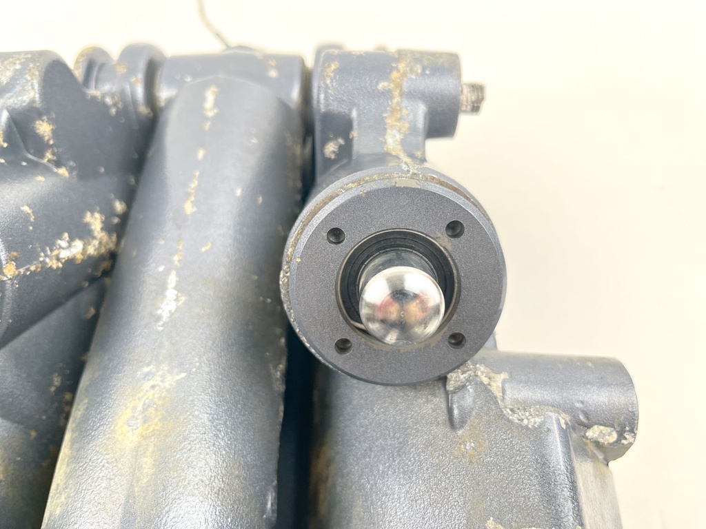 2001 Yamaha 225 HP 2 Stroke Outboard Power Trim Tilt Unit 61A-43800-25-4D - Repair