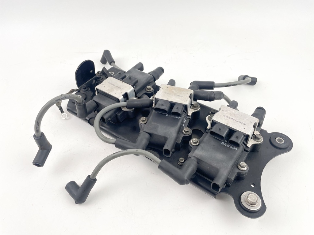 2001 Mercury 225 HP 2 Stroke Outboard Ignition Coil Set W/ Plate 856991A1 OEM
