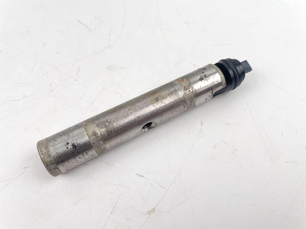 2001 Mercury 225 HP 2 Stroke Outboard Power Trim Tilt Unit 8M0168222 OEM