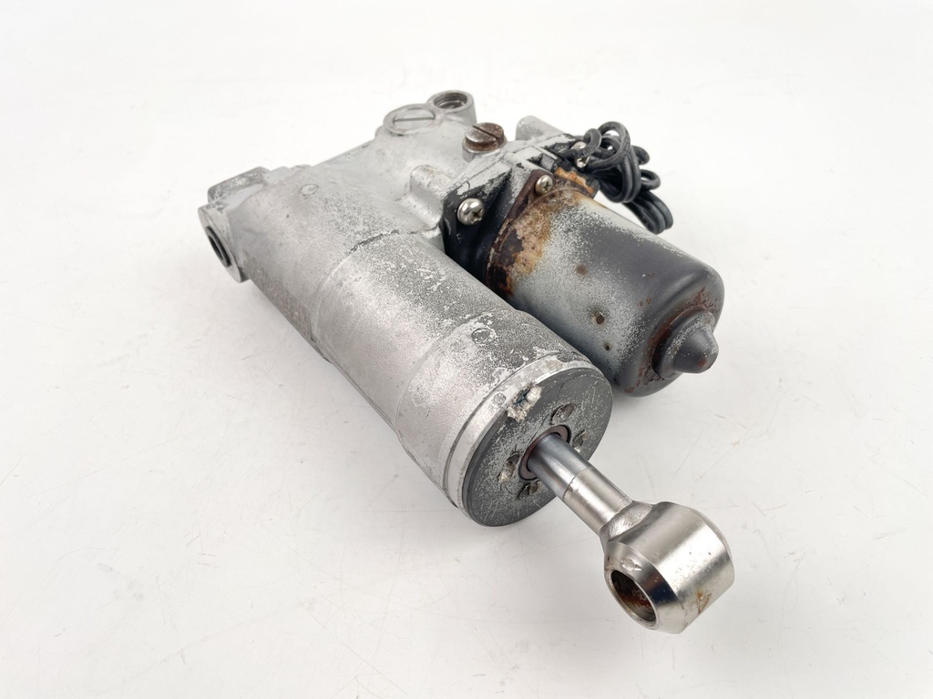 Johnson Evinrude 40 48 50 HP Power Trim & Tilt Unit 0438135 0435903