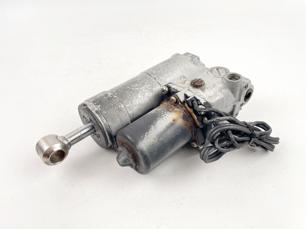 Johnson Evinrude 40 48 50 HP Power Trim & Tilt Unit 0438135 0435903
