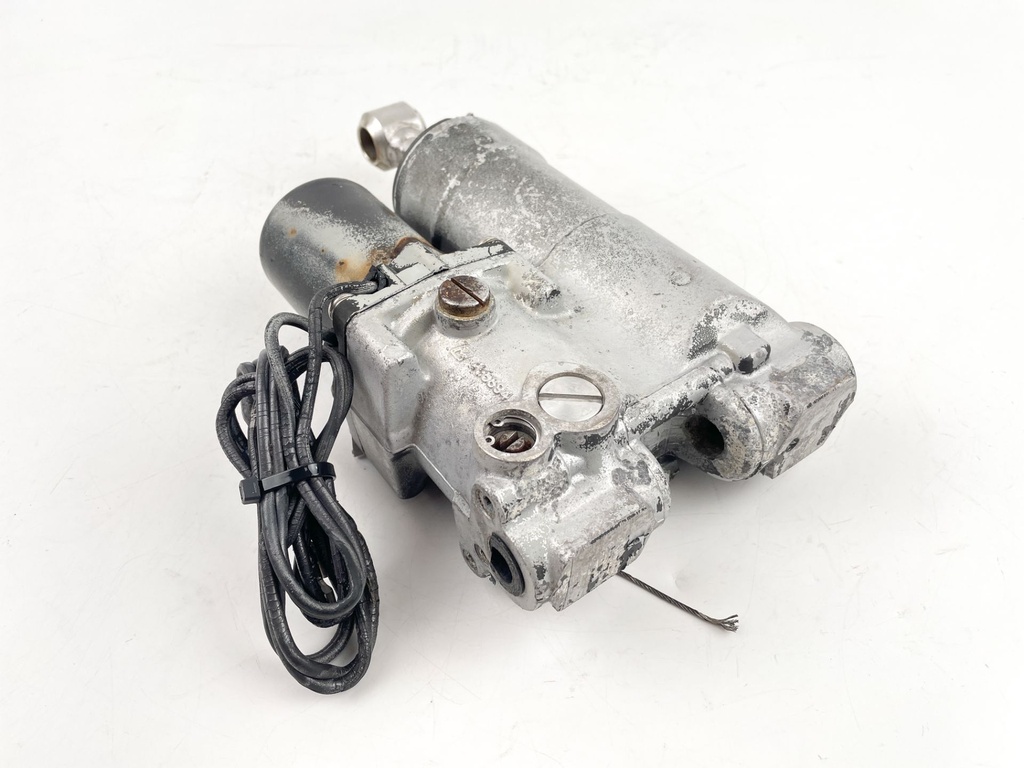 Johnson Evinrude 40 48 50 HP Power Trim & Tilt Unit 0438135 0435903