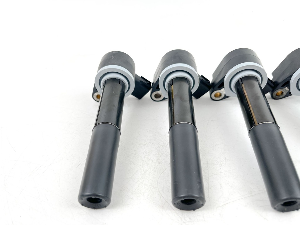 Mercury 250 HP 4 Stroke Verado Outboard Ignition Coil Set 880615T01 OEM