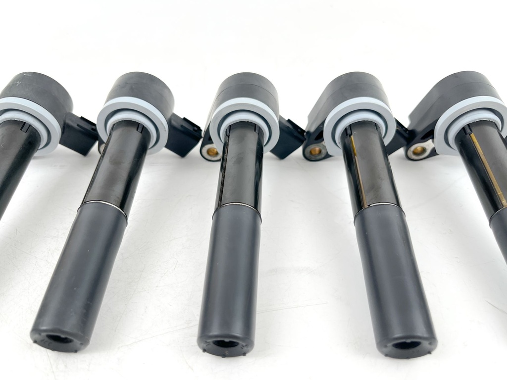 Mercury 250 HP 4 Stroke Verado Outboard Ignition Coil Set 880615T01 OEM