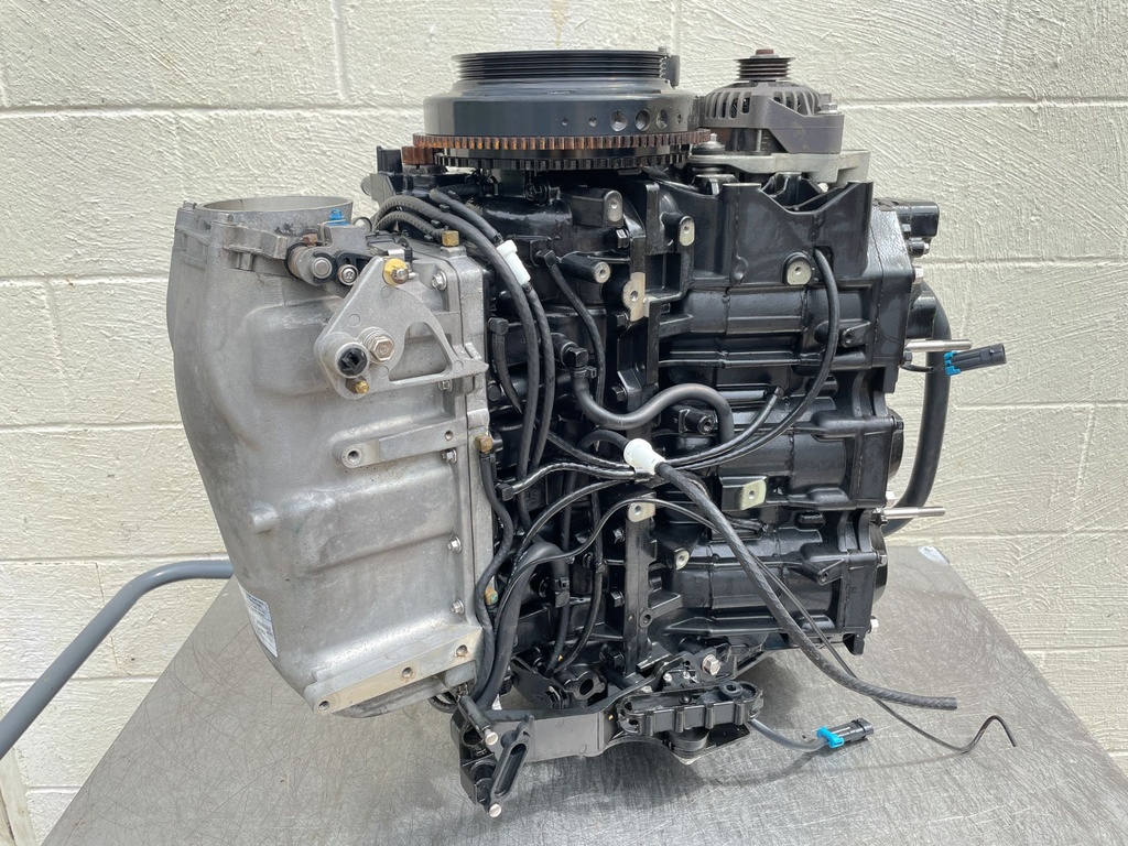 2003 Mercury 200 HP 2 Stroke Outboard Optimax Powerhead 854198A03 OEM