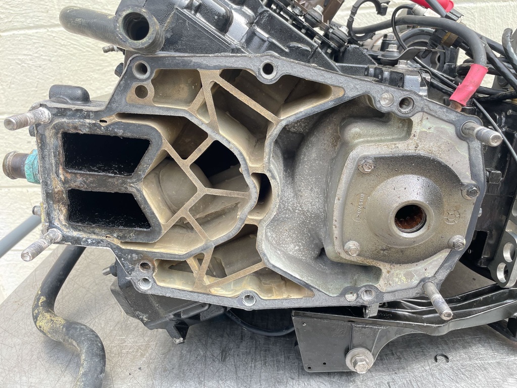 2003 Mercury 200 HP 2 Stroke Outboard Optimax Powerhead 854198A03 OEM