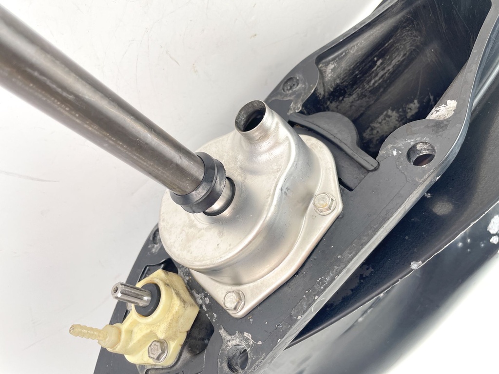 Mercury 200 225HP 2 Stroke EFI DFI Outboard 25" Lower Unit Gear Case RH 1.75:1 859399T14