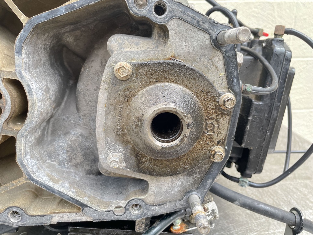 1999 Mercury 225 HP 2 Stroke Outboard Powerhead 809794A97 OEM