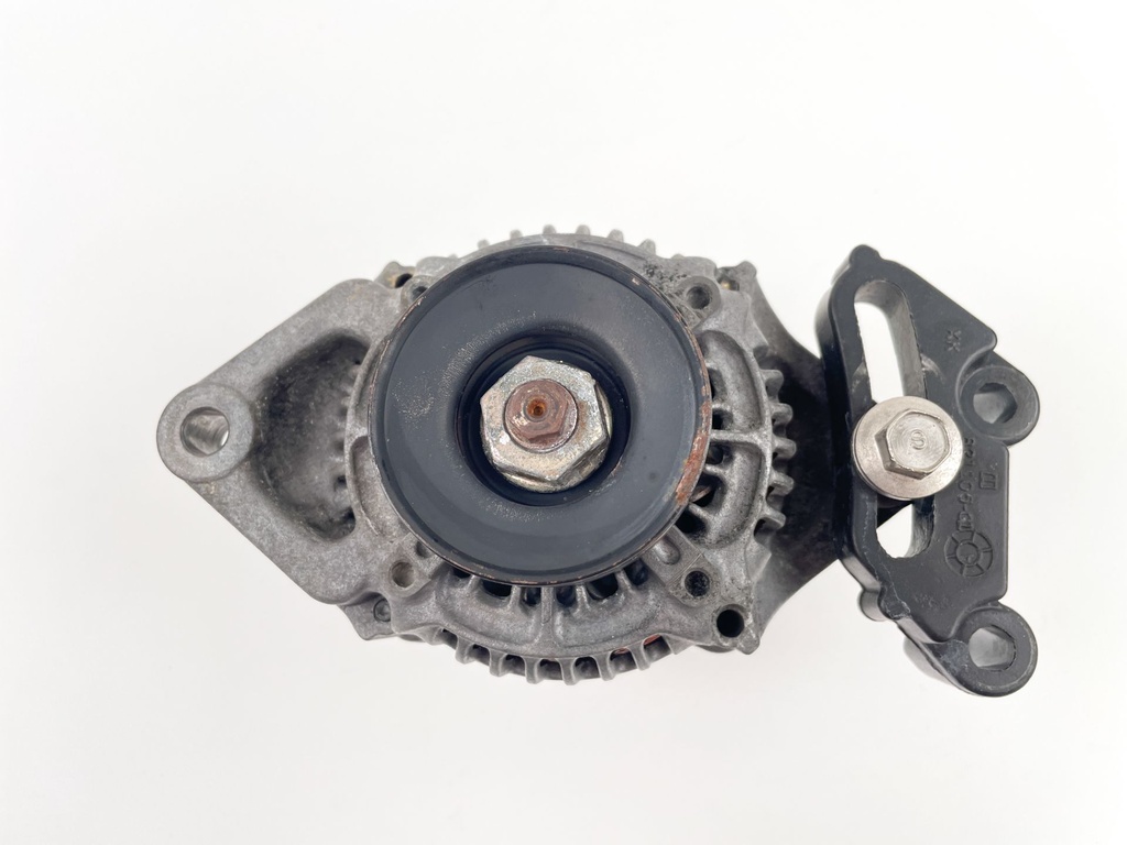 1999 Mercury 225 HP 2 Stroke Outboard Alternator 821663A1 OEM