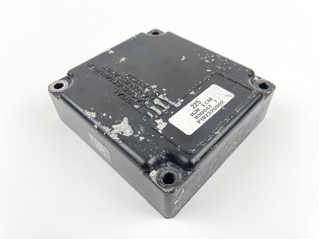 1999 Mercury 225 HP 2 Stroke Outboard Engine Control Unit ECU 8300447 OEM