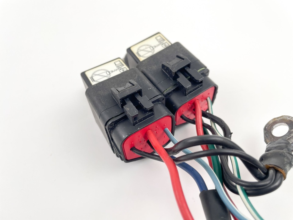 1999 Mercury 225 HP 2 Stroke Outboard Trim Relay Harness 826802A2 OEM