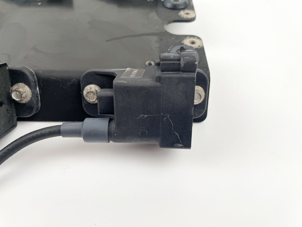 1999 Mercury 225 HP 2 Stroke Outboard Ignition Coil Set W/ Plate 827509T7 OEM