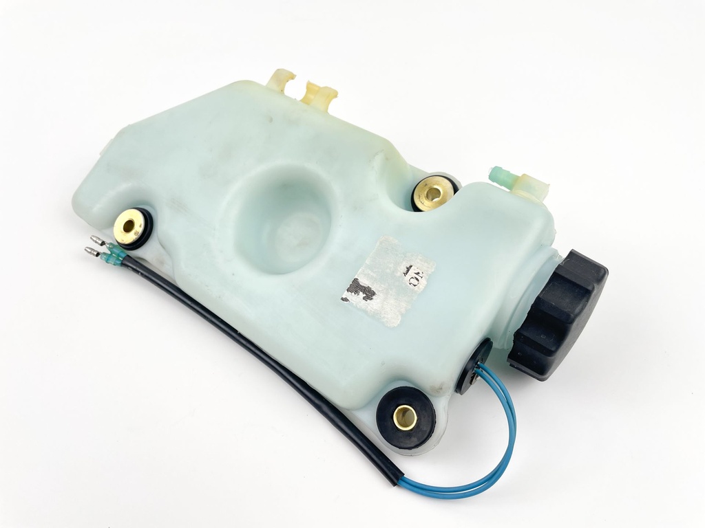 1999 Mercury 225 HP 2 Stroke Outboard Oil Tank 830889A1 OEM