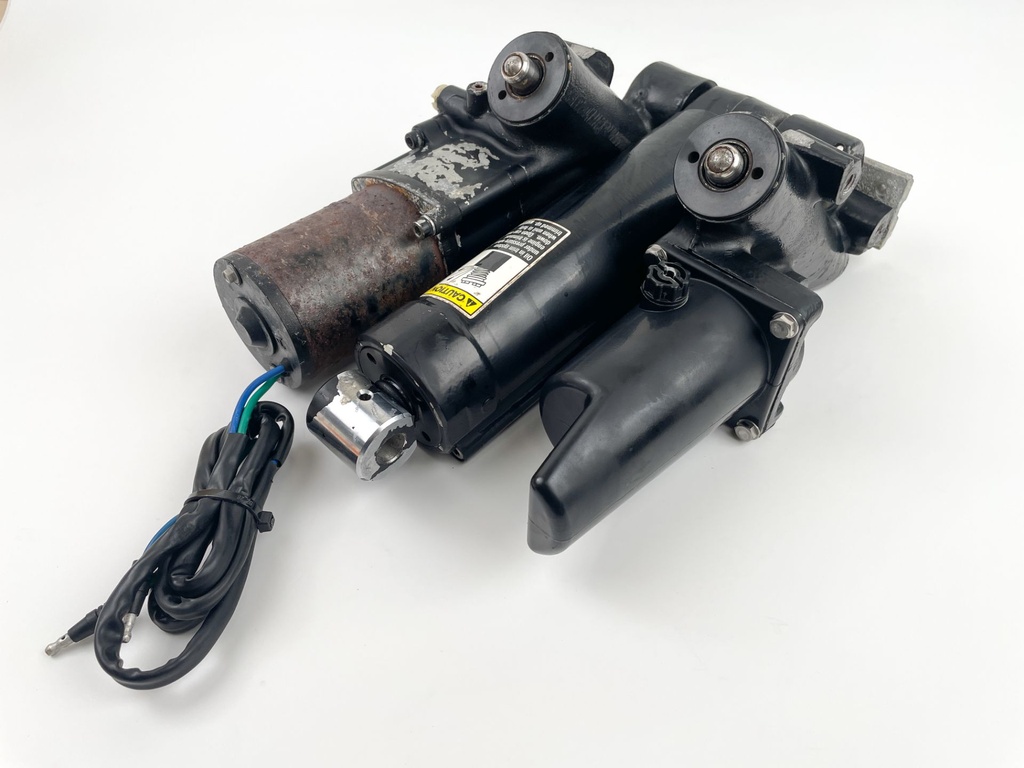 1999 Mercury 225 HP 2 Stroke Outboard Power Trim Tilt Unit 855998A11 OEM
