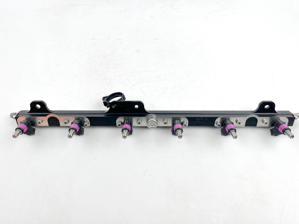 Mercury 250 HP 4 Stroke Verado Outboard Fuel Injector Set W/ Rail 8M0006027 OEM