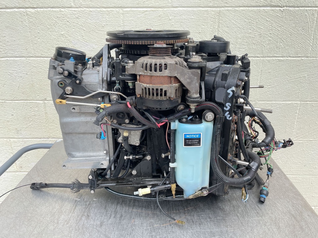 2001 Mercury 150 HP 2 Stroke Optimax Outboard Powerhead 879808T01 OEM