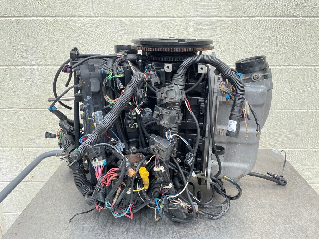 2001 Mercury 150 HP 2 Stroke Optimax Outboard Powerhead 879808T01 OEM