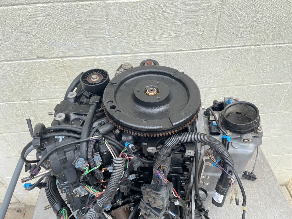 2001 Mercury 150 HP 2 Stroke Optimax Outboard Powerhead 879808T01 OEM