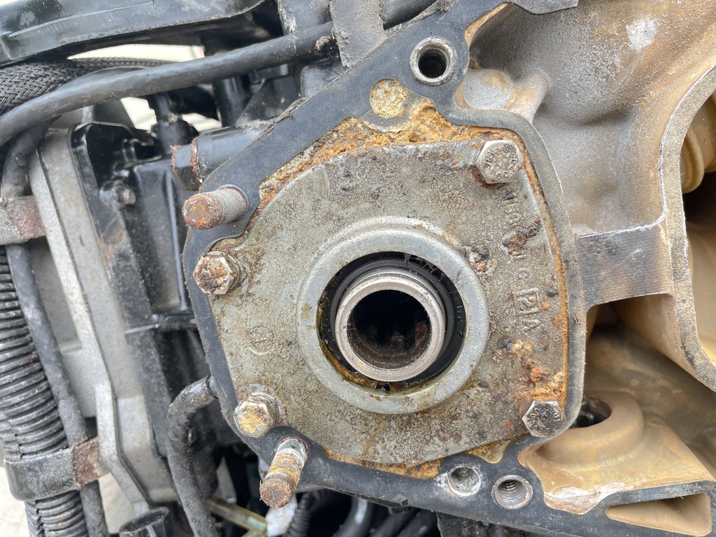 2001 Mercury 150 HP 2 Stroke Optimax Outboard Powerhead 879808T01 OEM