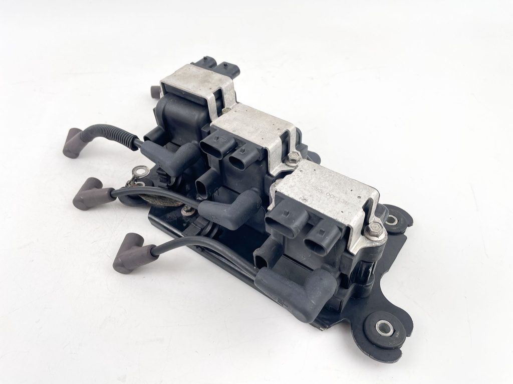 2001 Mercury 150 HP 2 Stroke Outboard Ignition Coil Set W/ Plate 856991A1 OEM