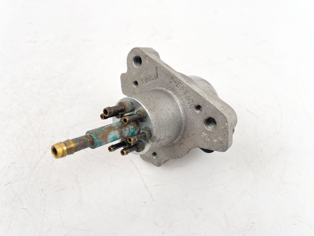 2001 Mercury 150 HP 2 Stroke Optimax Outboard Oil Pump 857149T2 OEM