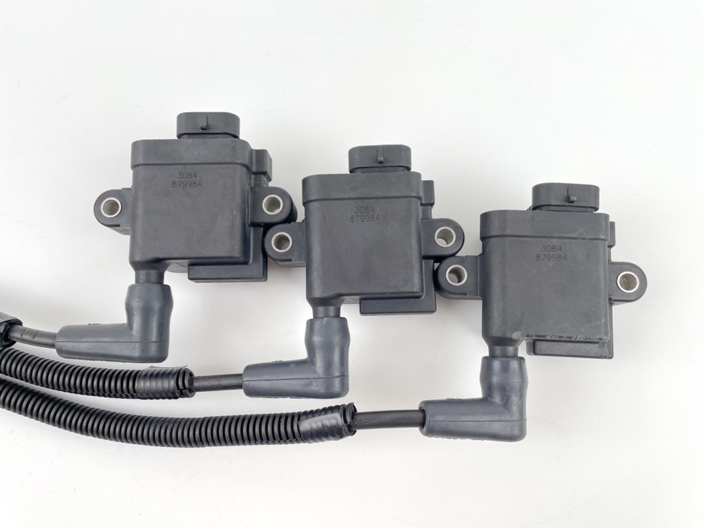 2006 Mercury 115 HP 2 Stroke Outboard Ignition Coil Set 879984T00 OEM