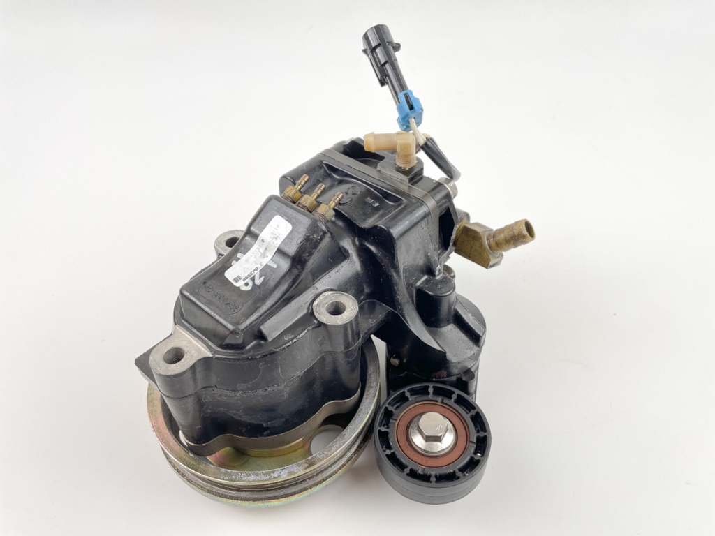 Mercury 75 90 115 125 HP 2 Stroke Optimax Outboard Air Compressor 854333T07