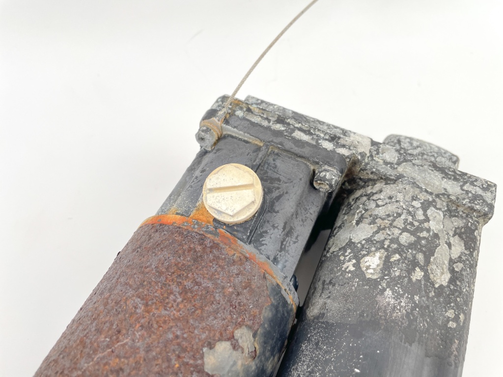 2006 Mercury 115 HP 2 Stroke Outboard Power Trim Tilt Unit 830250T5 OEM