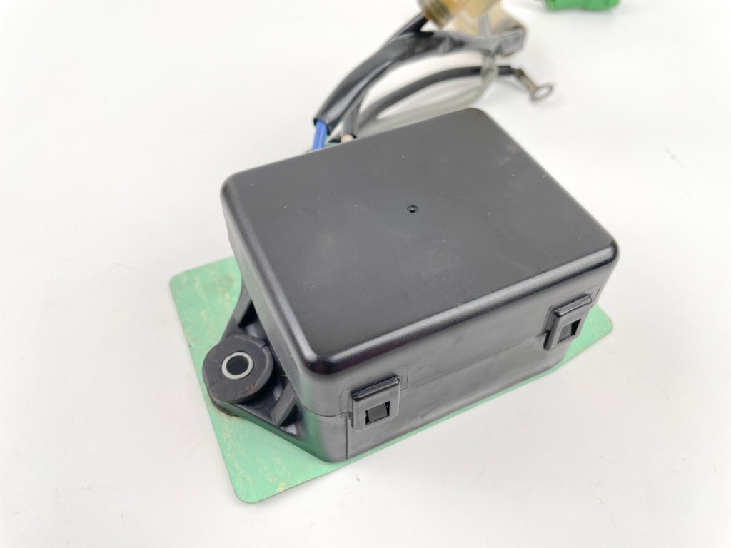 Honda 115 130 HP 4 Stroke Outboard Power Trim Tilt Relay Unit 38550-ZW5-003