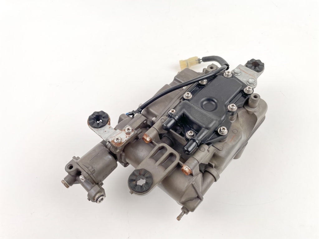 2004 Honda 130 HP 4 Stroke Outboard Vapor Separator Tank VST 16730-ZW5-033 OEM