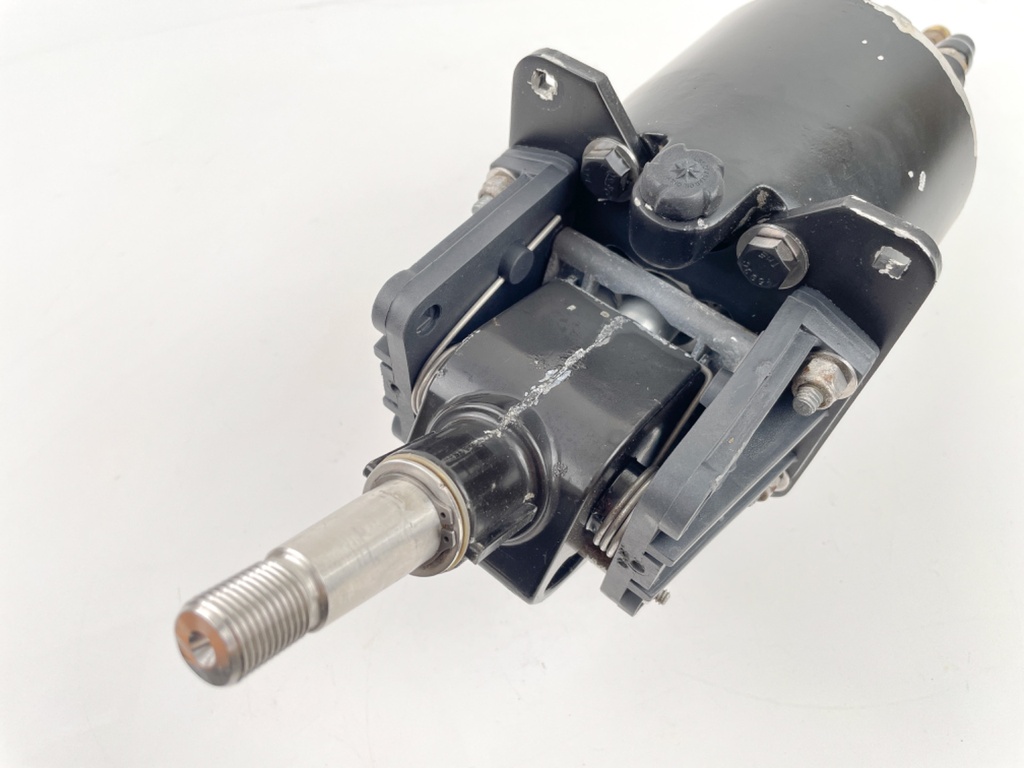 Seastar Hydraulic Steering Tilt Helm Assembly HH5741 - Used