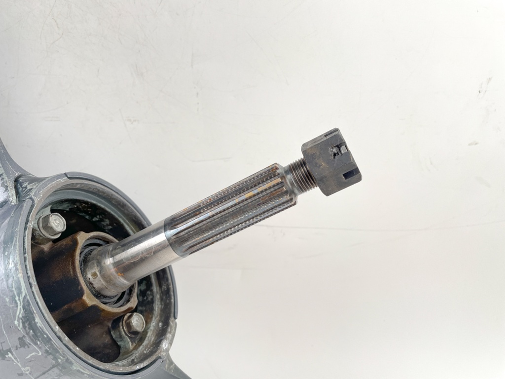 69J-45300-22-8D Yamaha 200 225 HP 25" XL Lower Unit Gear Case RH 2002-2015 - Resealed