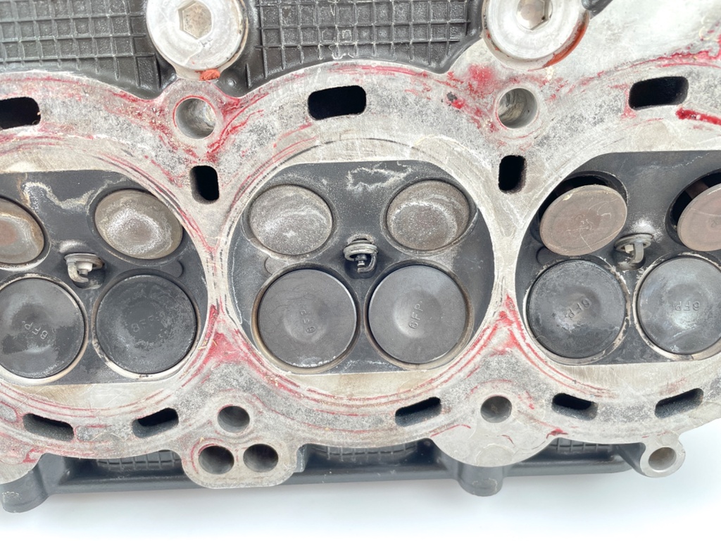 2018 Yamaha 90 HP 4 Stroke Outboard Cylinder Head 6FP-W009A-00-9S - For Repair