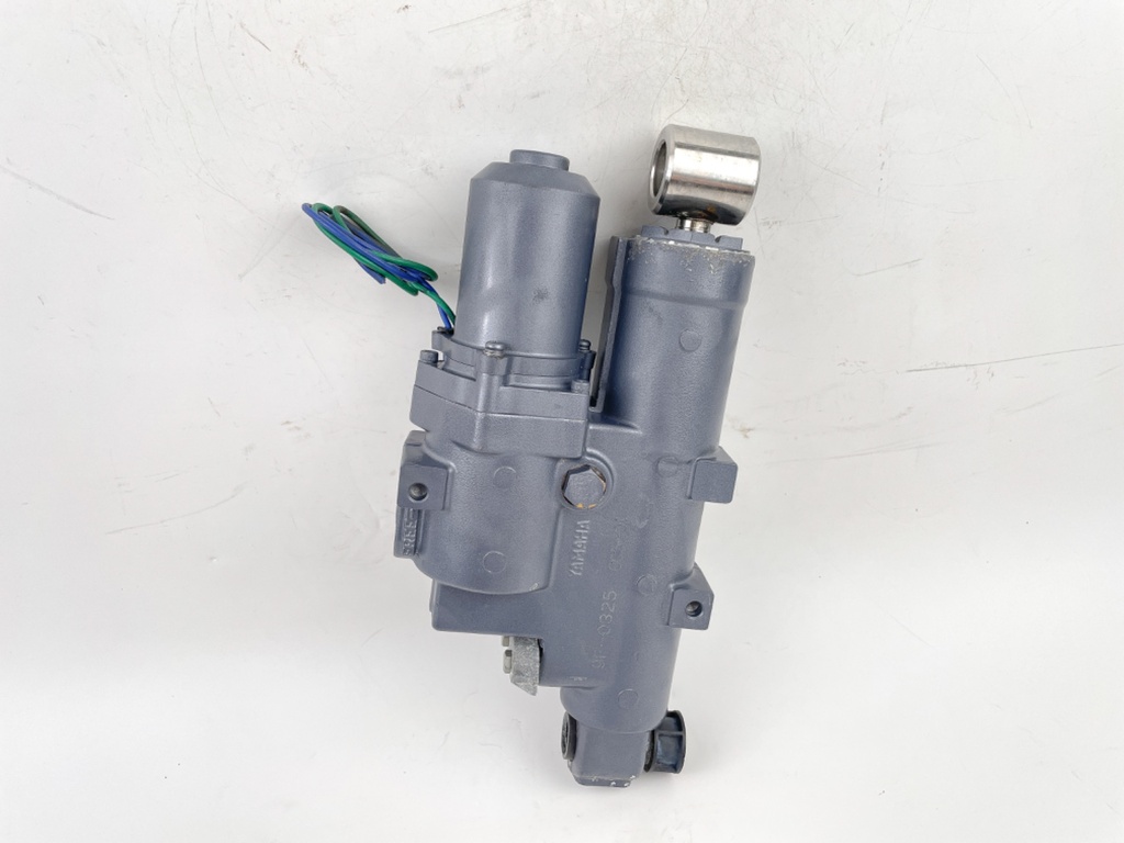 2005 + 50 60 HP Yamaha 4 Stroke Power Trim Tilt Unit Assembly 6C5-43800-01-8D